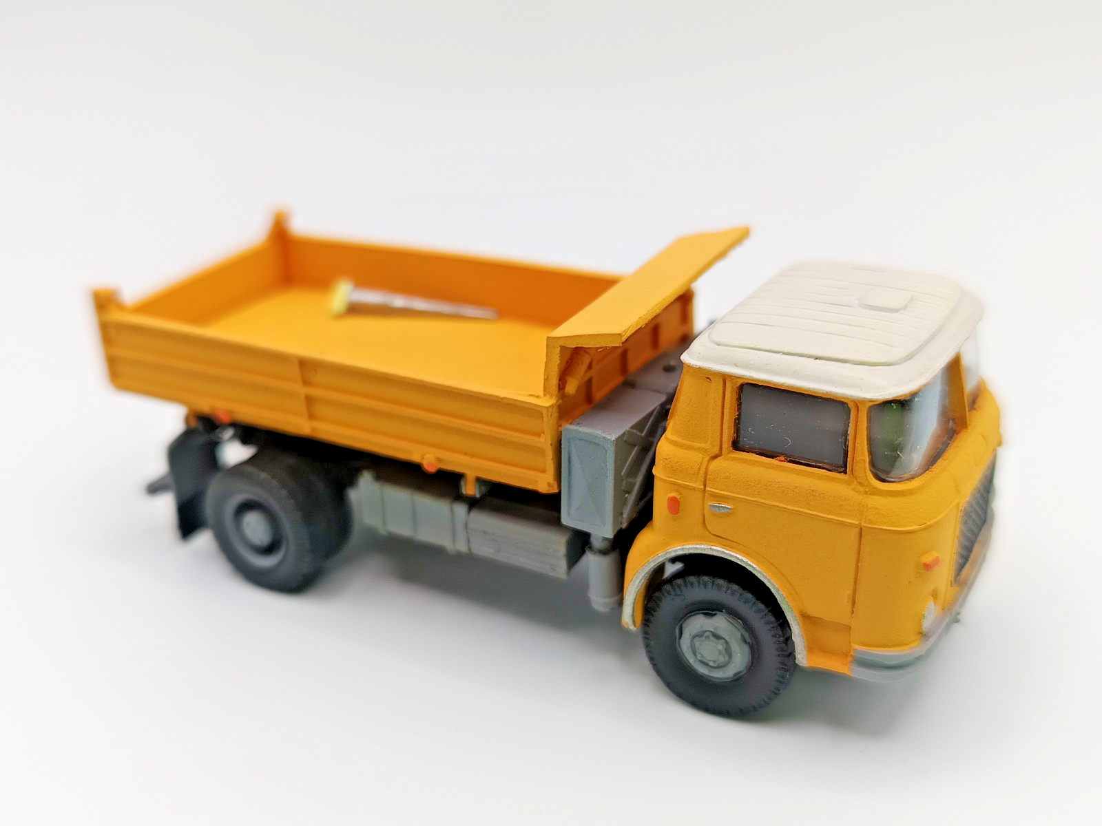 8696462