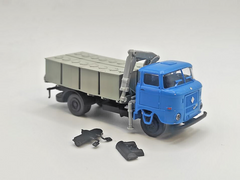 OP 87063 W50 L/L mit  Müllcontaineraufbau und  Kran,  1/87, H0