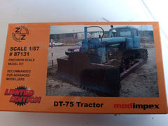 ZZ 87131, Raupe DT-75, Raupentraktor, Resinbausatz, 1/87, H0