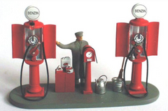 HLR87144, historische Tankstelle, Bausatz, 1:87/ H0
