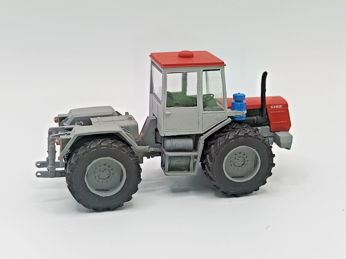 5932796