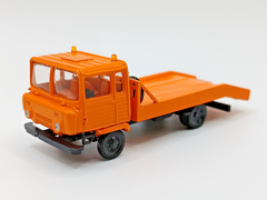 8101560