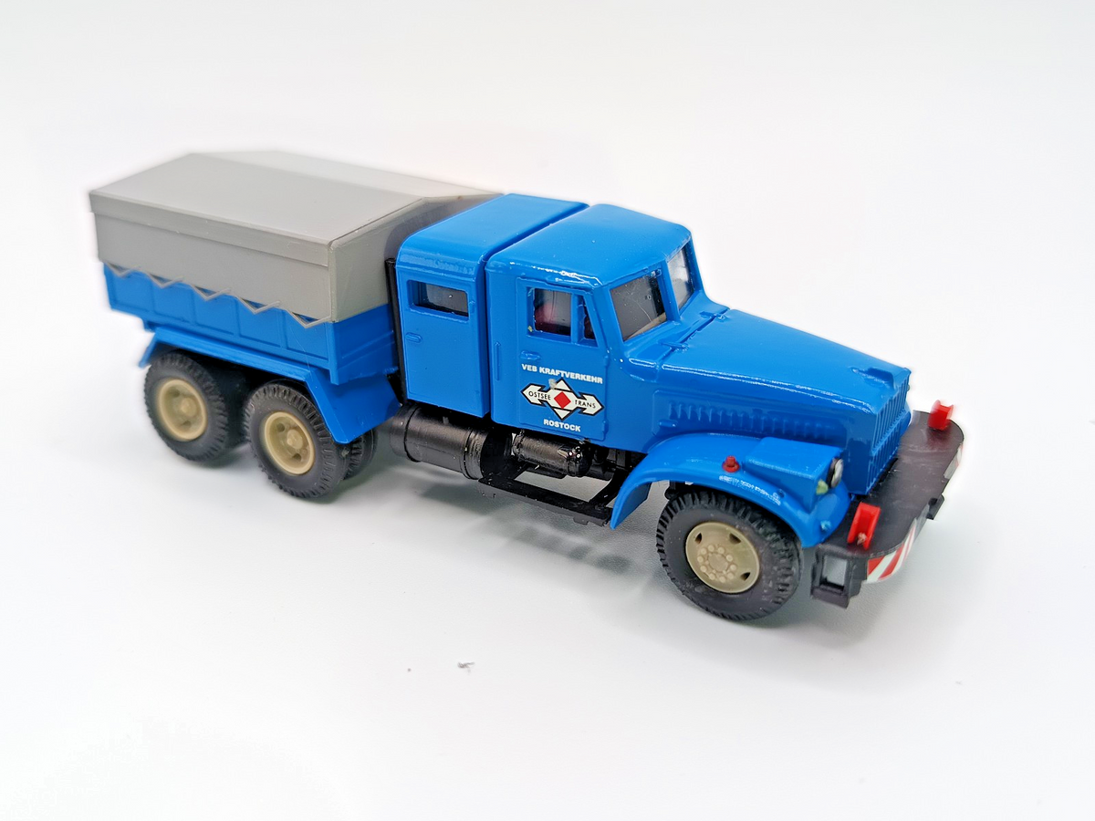 8905241