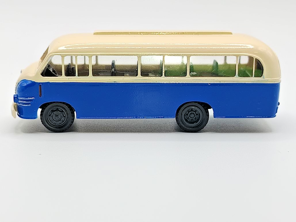 9052349