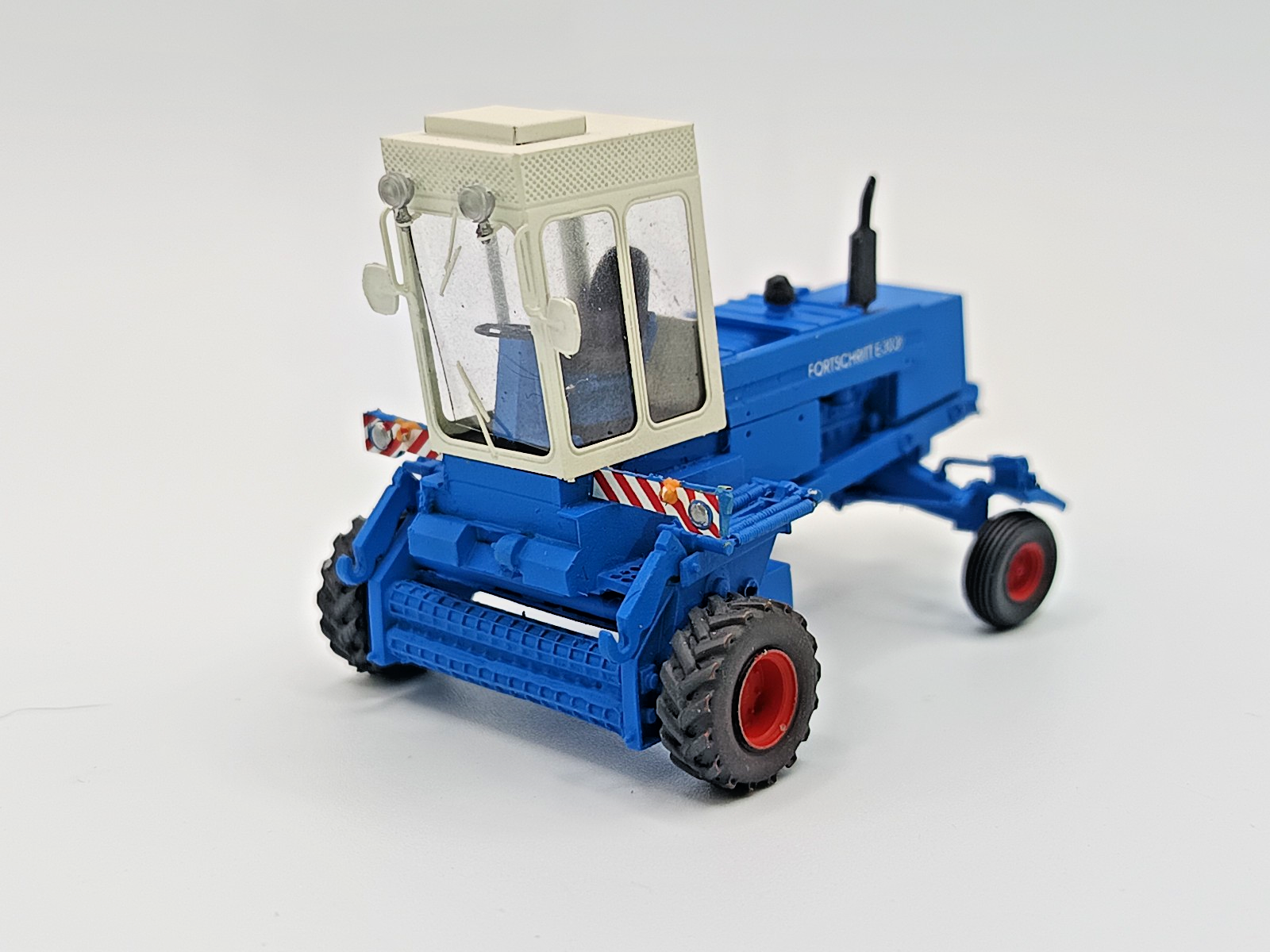 8692417