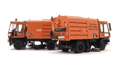 8940048
