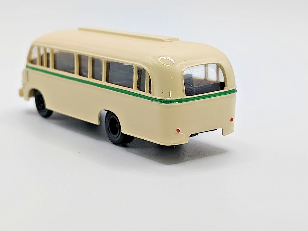 9052353
