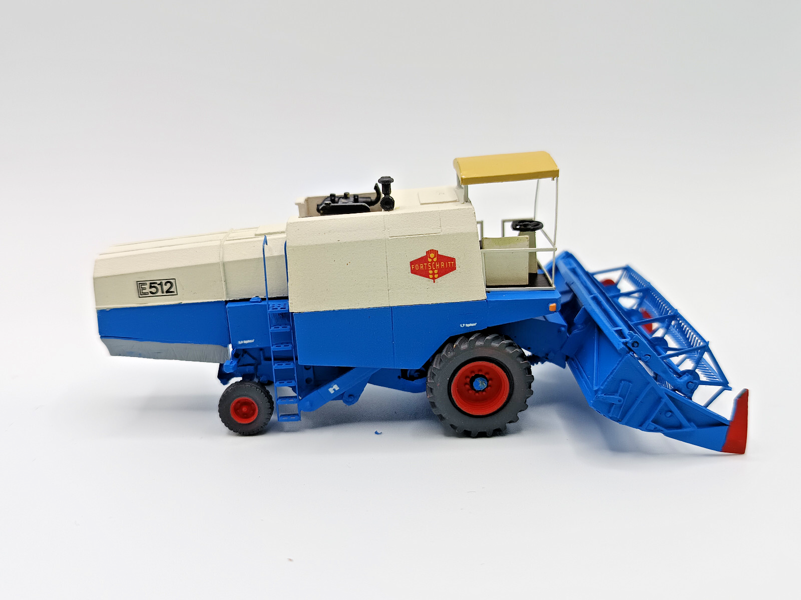 7006626