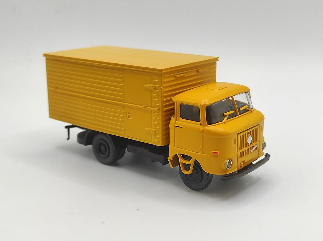 OP 87050, IFA W50, Post der DDR mit Stahlleichtbaukoffer, 1:87 / H0,