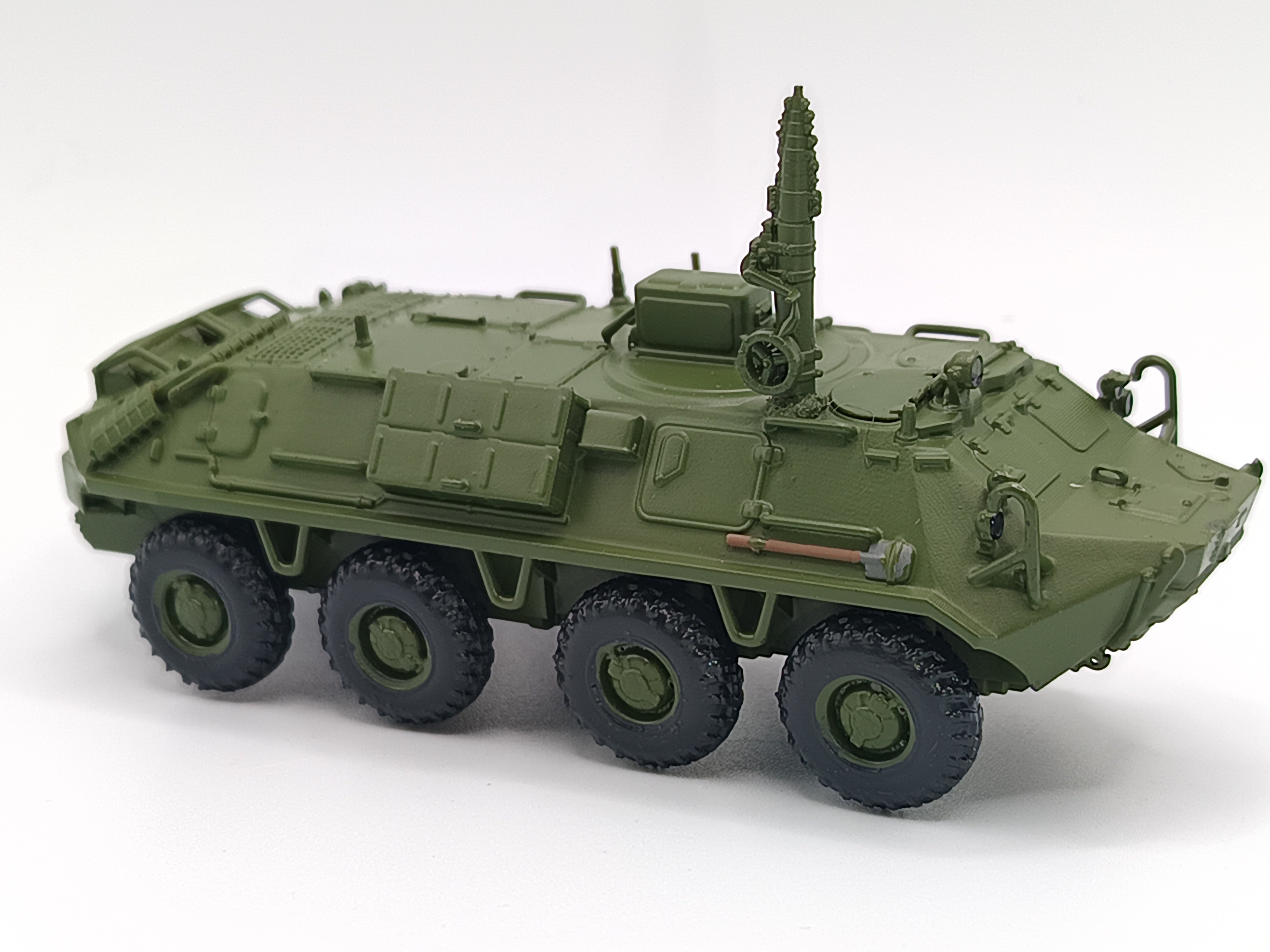 OP 87624-1 , BTR-60 PU-12,  SPW 60 , grün  NVA,  Fertigmodell,  1/87, H0,