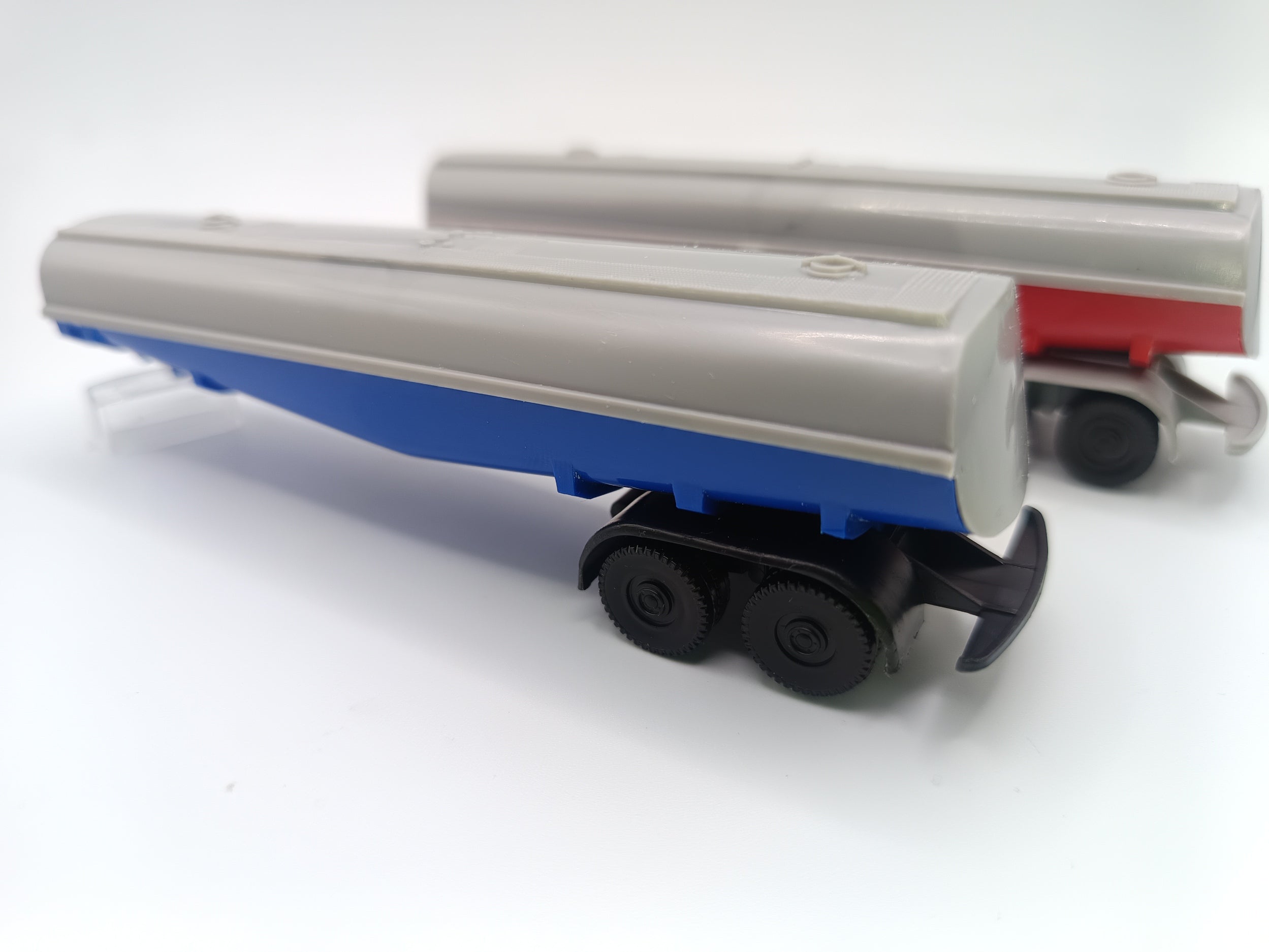 op 87701, 2x Bausatz espewe-DDR UNIC Tankauflieger, Bausatz 1:87 / H0