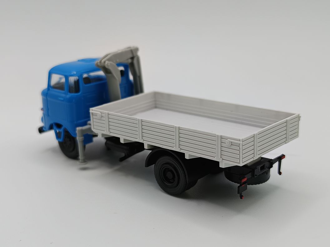 OP 87070-1 IFA W50 L/L  mit Ladekran,   DDR, ostparts   1:87 H0
