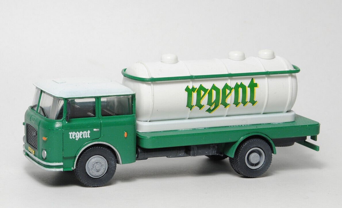 SDV 478, Skoda 706,Biertanker , Brauerei Regent, Plastikbausatz 1/87, H0,